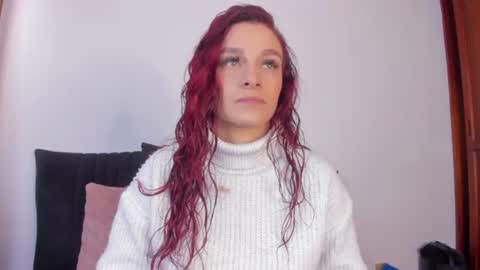 Snapshot of thalira_angels chatting on July 2026 02:59:01 PM THALIRA ANGELS online show from July 2026 02:59:01 PM