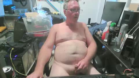 thang5545 online show from January 2026 02:03:01 AM