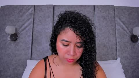 Snapshot of thara_webstter chatting on February 2026 11:04:01 AM thara webstter online show from February 2026 11:04:01 AM