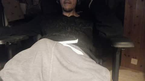 Snapshot of that_swiss_guy chatting on February 2025 12:15:02 AM that_swiss_guy online show from February 2025 12:15:02 AM