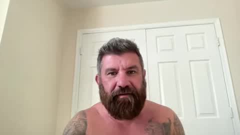 Snapshot of thatguybearded chatting on December 2024 09:47:02 PM ThatGuyBearded online show from December 2024 09:47:02 PM