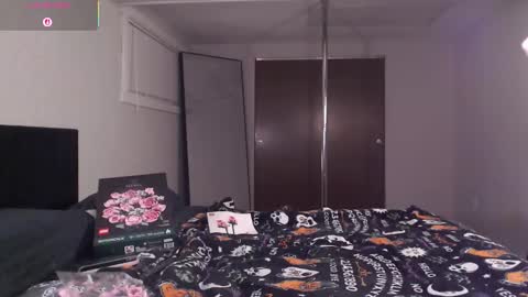 Snapshot of thatwitch710 chatting on February 2026 06:26:01 AM Thatwitch710 online show from February 2026 06:26:01 AM