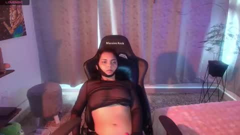 Snapshot of thays_mawakye01 chatting on February 2026 09:30:01 PM Paola online show from February 2026 09:30:01 PM