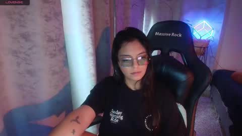 Snapshot of thays_mawakye01 chatting on February 2026 09:22:01 PM Paola online show from February 2026 09:22:01 PM