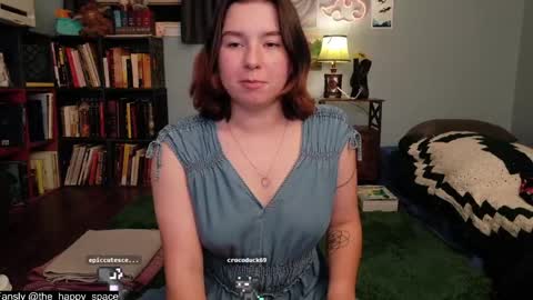 Snapshot of the_happy_space chatting on May 2026 12:16:02 AM MATERNITY LEAVE online show from May 2026 12:16:02 AM