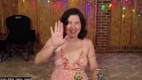 Snapshot of the_happy_space chatting on June 2026 12:14:01 AM MATERNITY LEAVE online show from June 2026 12:14:01 AM