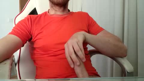 Snapshot of the_hard_baguette chatting on October 2025 08:57:02 AM La Baguette dure online show from October 2025 08:57:02 AM