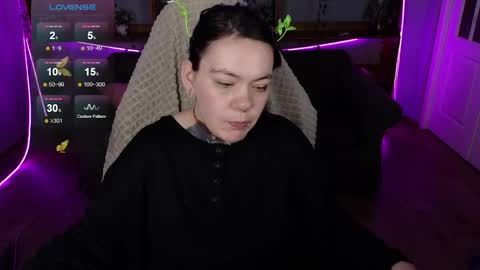 the_ice_owl online show from April 2026 12:02:01 AM