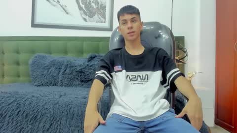   T H E    M A R K   K I N G online show from November 2025 05:49:01 PM