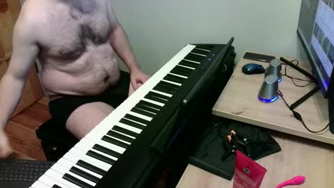 Stephan 34  Cassandra 25 online show from February 2026 08:58:02 AM