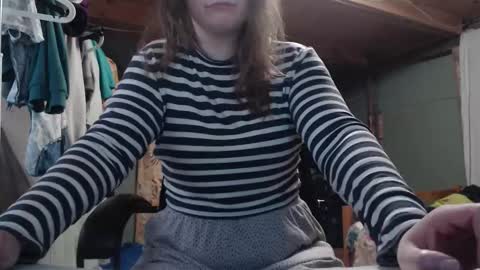 Ekye online show from October 2025 12:46:01 PM