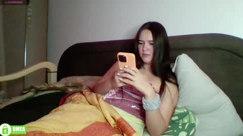 Snapshot of the_princese chatting on December 2024 10:23:01 PM Alice online show from December 2024 10:23:01 PM