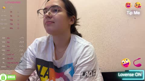 Snapshot of the_princese chatting on February 2025 08:51:02 PM Alice online show from February 2025 08:51:02 PM