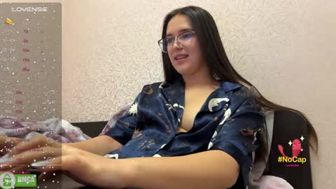 Snapshot of the_princese chatting on February 2025 10:22:02 PM Alice online show from February 2025 10:22:02 PM