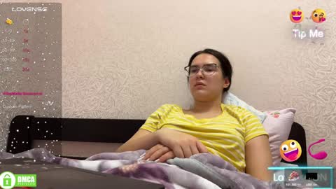 Snapshot of the_princese chatting on February 2025 01:11:01 AM Alice online show from February 2025 01:11:01 AM