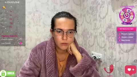 Snapshot of the_princese chatting on September 2025 04:56:01 PM Alice online show from September 2025 04:56:01 PM