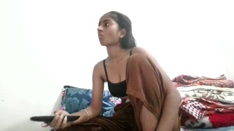 Snapshot of the_right_girl chatting on September 2025 07:02:01 AM Suzan Sexy online show from September 2025 07:02:01 AM