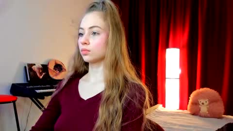 Ally    STREAMING ON TWITCH NOW Check my Twitter for updates online show from March 2026 05:35:01 AM