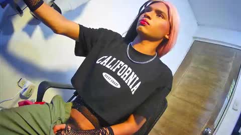 Sandra  3 online show from October 2025 03:45:02 AM