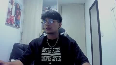 Danny online show from October 2025 04:13:02 AM