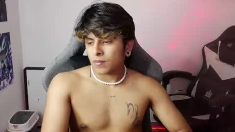 Snapshot of the_weed_guys chatting on July 2026 04:07:02 AM Danny online show from July 2026 04:07:02 AM