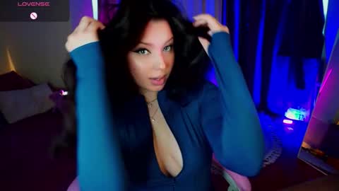 Snapshot of thebbylu chatting on October 2025 12:39:02 PM Lucy online show from October 2025 12:39:02 PM