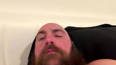 Snapshot of thebeardeddragon1985 chatting on February 2026 01:38:01 AM thebeardeddragon1985 online show from February 2026 01:38:01 AM