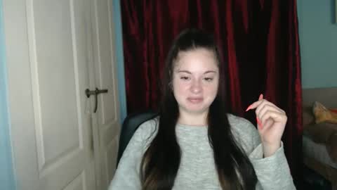 raissa online show from September 2025 12:51:01 PM