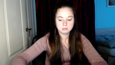 raissa online show from October 2025 01:52:01 PM