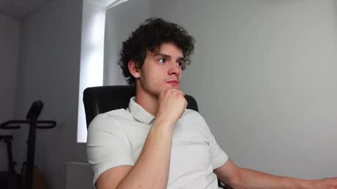 Snapshot of thebrad_holloway chatting on May 2026 04:46:02 PM Thebrad H online show from May 2026 04:46:02 PM