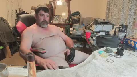 Snapshot of thecajunbator2 chatting on May 2026 01:05:02 PM Cajunbator online show from May 2026 01:05:02 PM