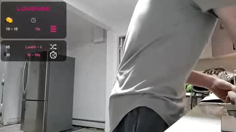 Thatcarrguyy online show from July 2026 10:07:01 AM