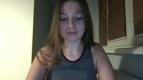 Crystal online show from January 2025 04:06:01 PM