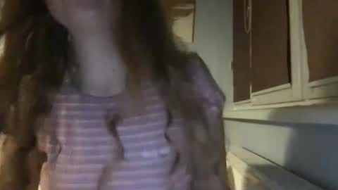 Crystal online show from February 2025 06:20:01 PM