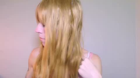 Yolanda online show from November 2025 04:39:01 PM