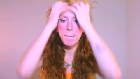 Yolanda online show from December 2025 03:53:01 PM