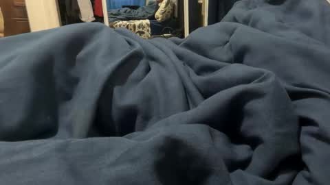 Snapshot of theeshooterr chatting on February 2025 12:13:02 PM theeshooterr online show from February 2025 12:13:02 PM