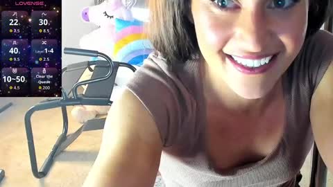 Snapshot of theevenussteelecam chatting on May 2026 10:26:02 PM Venus Steele online show from May 2026 10:26:02 PM