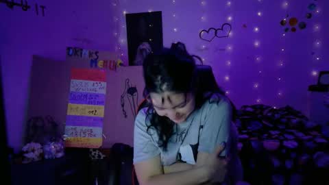 TheFarmergirl online show from October 2025 06:12:01 PM