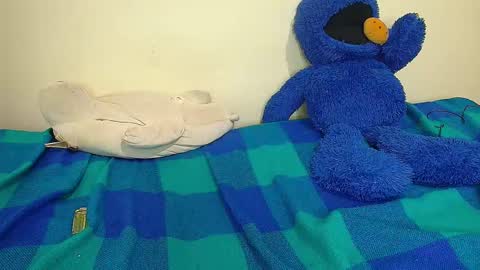 independent Model online show from January 2025 08:15:02 AM