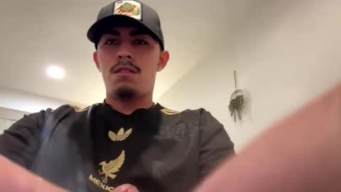 theglorious2002 online show from September 2025 04:12:01 AM