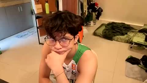 Green online show from May 2026 01:14:02 AM
