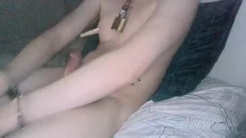 thehoodedsubb online show from November 2025 06:45:02 AM