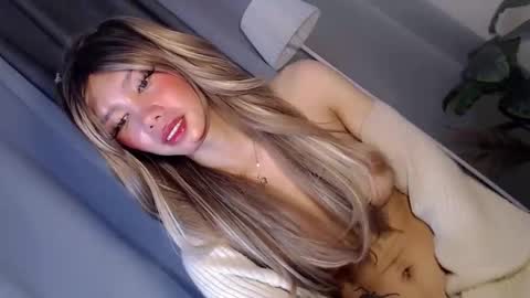 Snapshot of thehornygirl_laisa chatting on May 2026 01:35:01 AM laisa online show from May 2026 01:35:01 AM