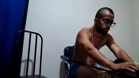 thehousedog online show from November 2025 06:45:02 AM