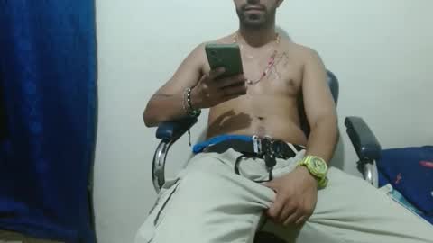 thehousedog online show from December 2025 09:05:01 AM