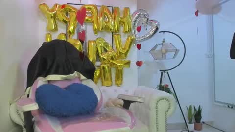 Theia  online show from February 2025 12:38:02 PM