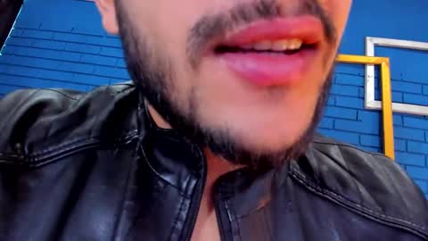 Ian Deniel online show from December 2024 05:53:02 PM