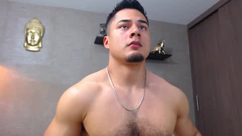 Snapshot of thekingerick chatting on February 2025 11:05:01 PM thekingerick online show from February 2025 11:05:01 PM