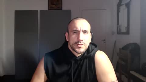 KINGOFPAINS online show from October 2025 04:46:02 AM